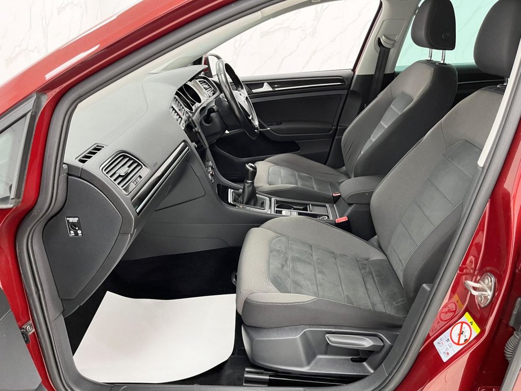 Used Volkswagen Golf 2019 for sale - 76185137: Photo 20