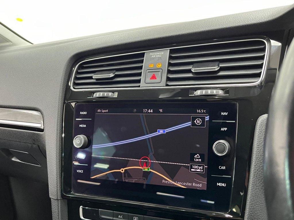 Used Volkswagen Golf 2019 for sale - 76185137: Photo 22