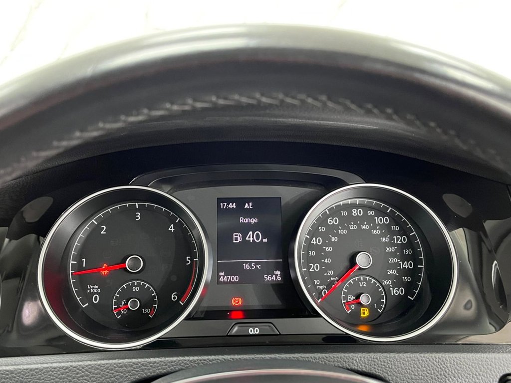 Used Volkswagen Golf 2019 for sale - 76185137: Photo 28