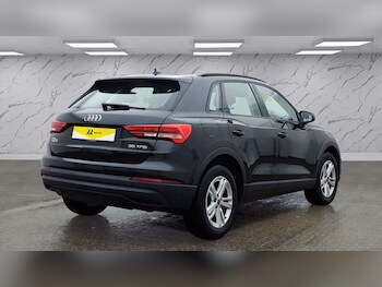 Used Audi Q3 2022 for sale - 78373022: Photo