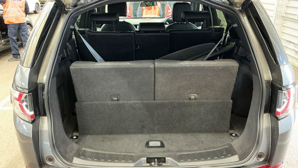 Used Land Rover Discovery Sport 2019 for sale - 78017786: Photo 11