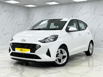 Used Hyundai i10 2021 for sale - 76654417: Photo