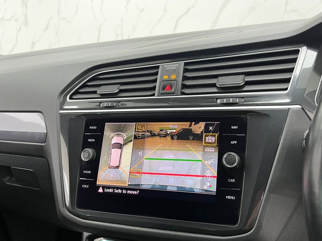 Used Volkswagen Tiguan 2020 for sale - 75923898: Photo 18