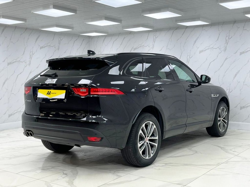 Used Jaguar F-Pace 2017 for sale - 76569888: Photo 10