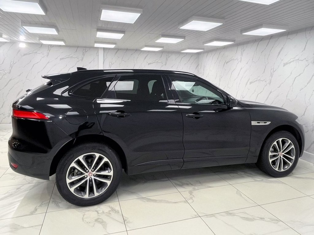 Used Jaguar F-Pace 2017 for sale - 76569888: Photo 12