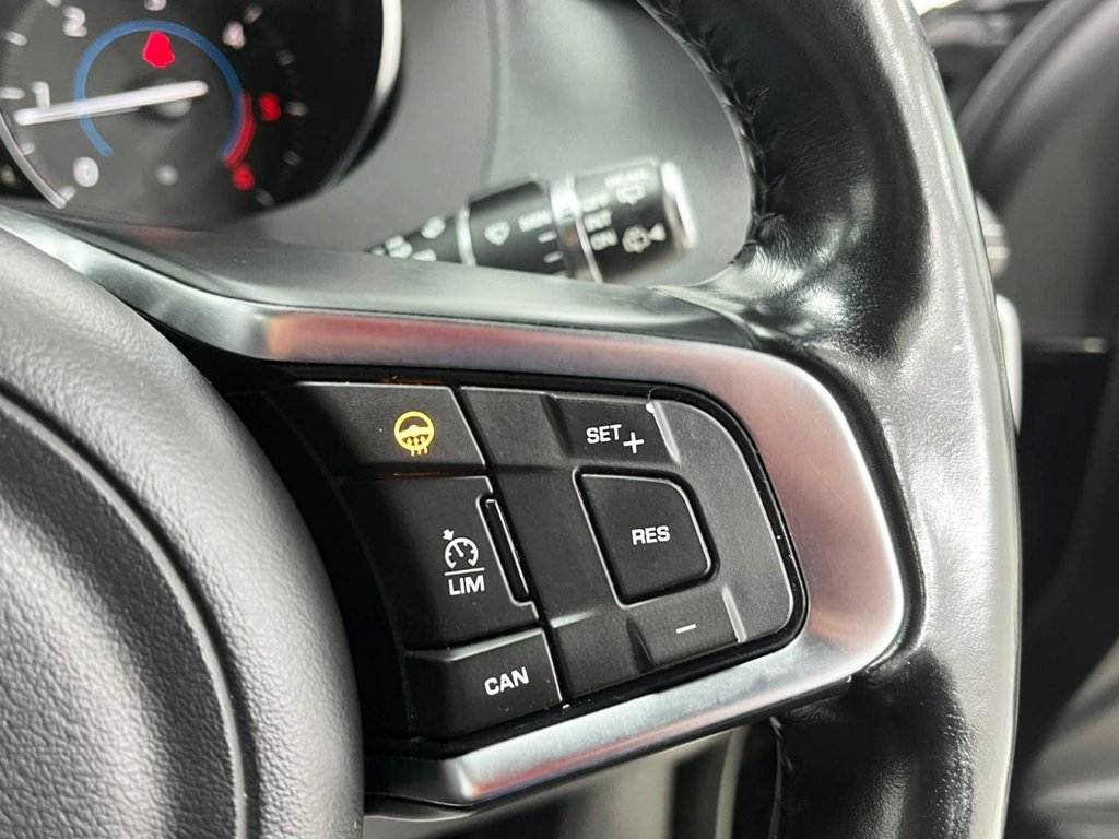 Used Jaguar F-Pace 2017 for sale - 76569888: Photo 27