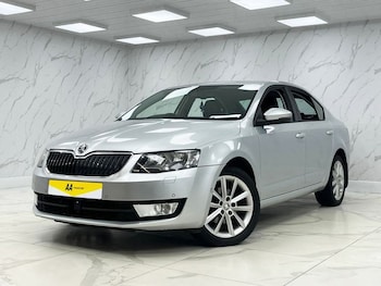 Used Skoda Octavia 2015 for sale - 76582234: Photo