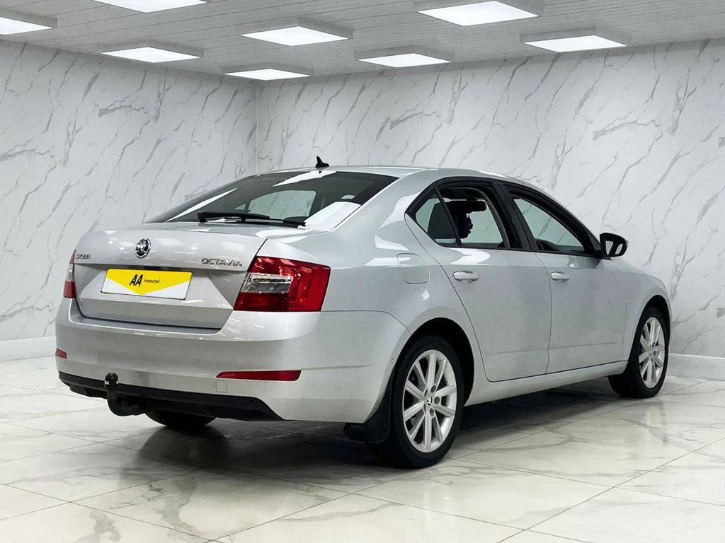 Used Skoda Octavia 2015 for sale - 76582234: Photo 8