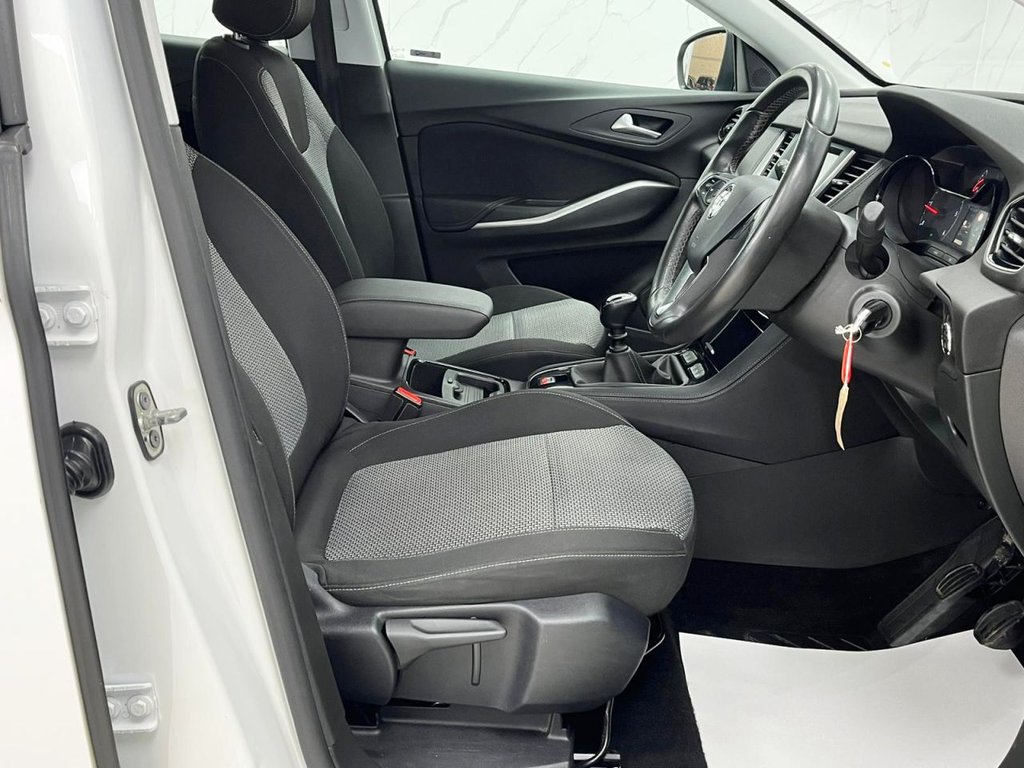 Used Vauxhall Grandland X 2018 for sale - 76868104: Photo 31