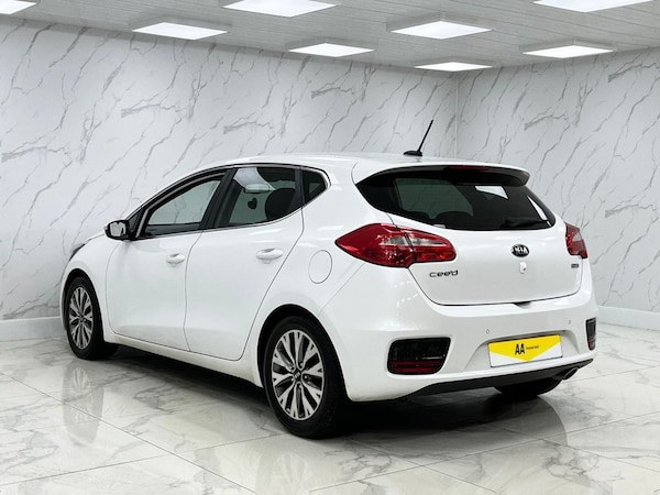 Used Kia Ceed 2017 for sale - 76080462: Photo 9