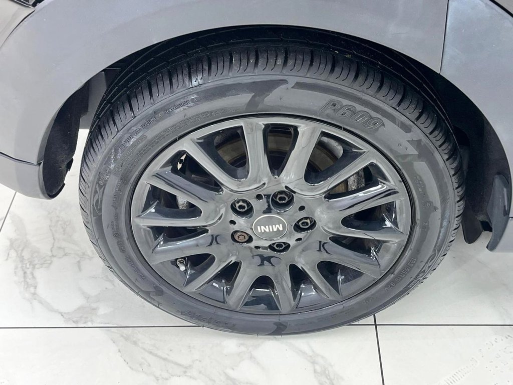 Used MINI Hatch 2019 for sale - 76962388: Photo 14