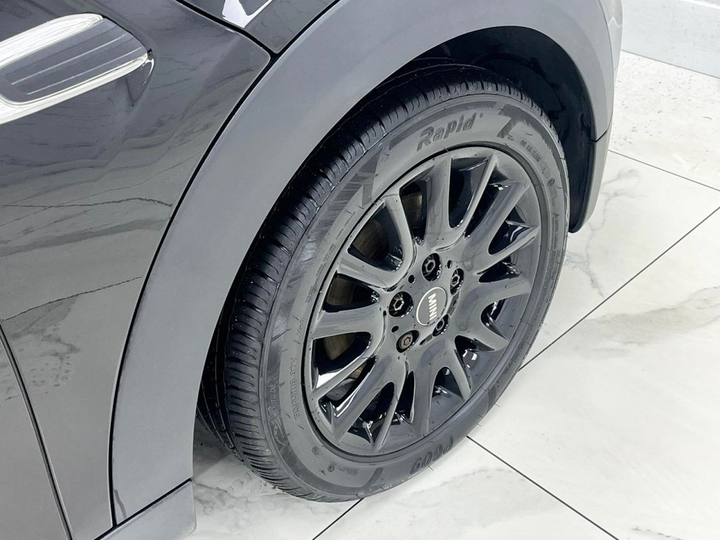 Used MINI Hatch 2019 for sale - 76962388: Photo 16