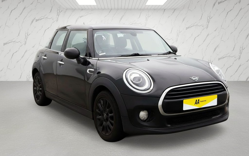Used MINI Hatch 2019 for sale - 76962388: Photo 2