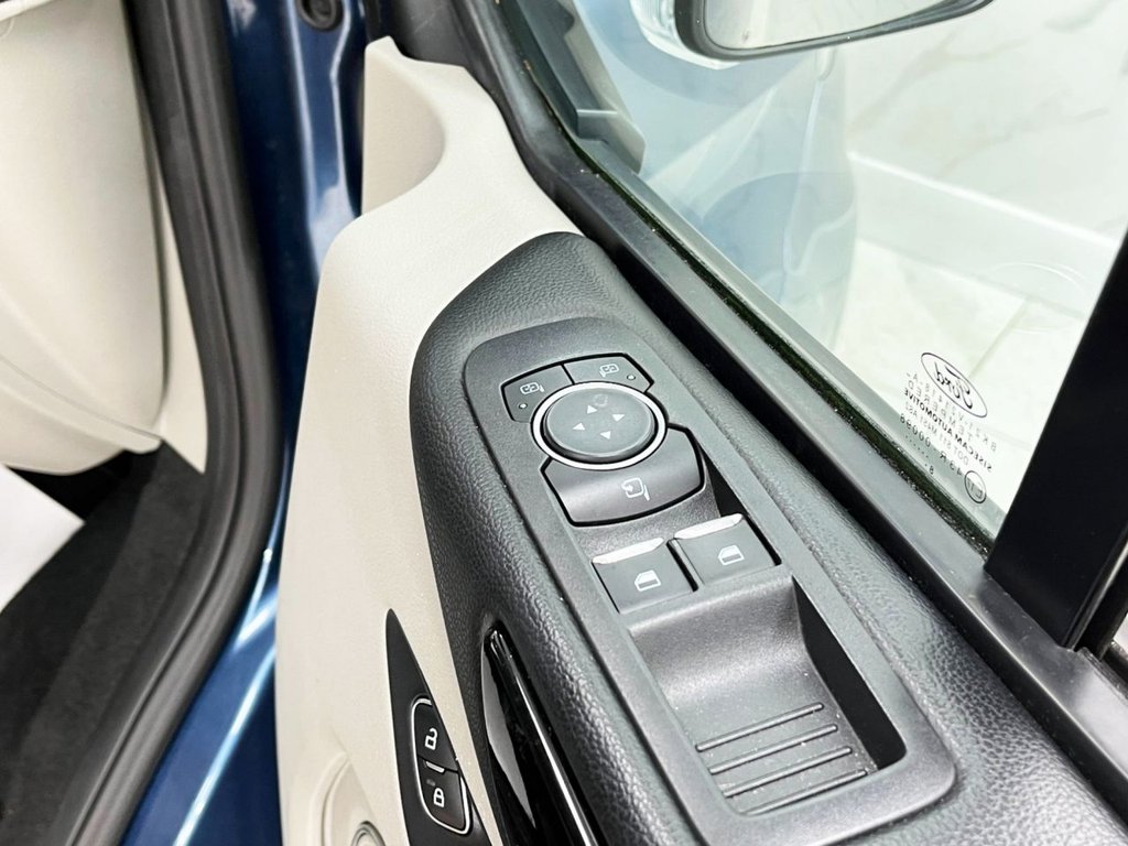 Used Ford Tourneo Custom 2018 for sale - 76591141: Photo 31