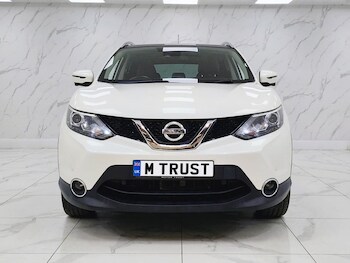 Used Nissan Qashqai 2015 for sale - 78350037: Photo