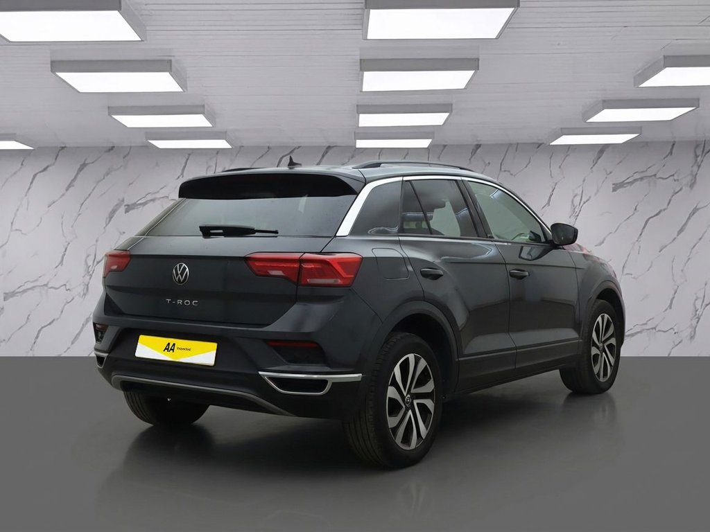 Used Volkswagen T-Roc 2022 for sale - 77967477: Photo 3