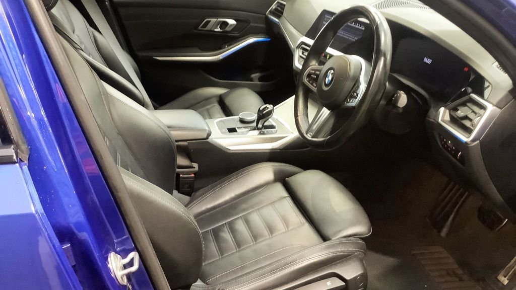 Used BMW 3 Series 2021 for sale - 76496881: Photo 10