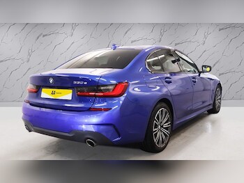 Used BMW 3 Series 2021 for sale - 76496881: Photo