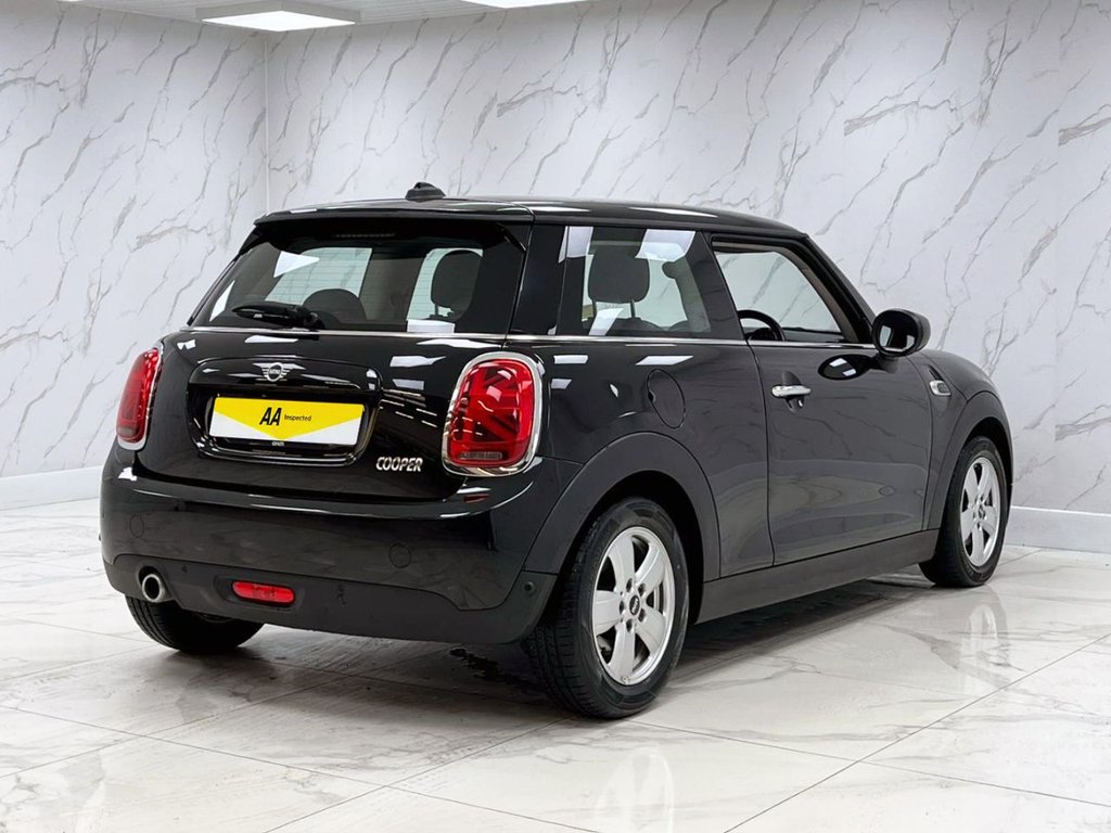 Used MINI Hatch 2020 for sale - 76210818: Photo 12