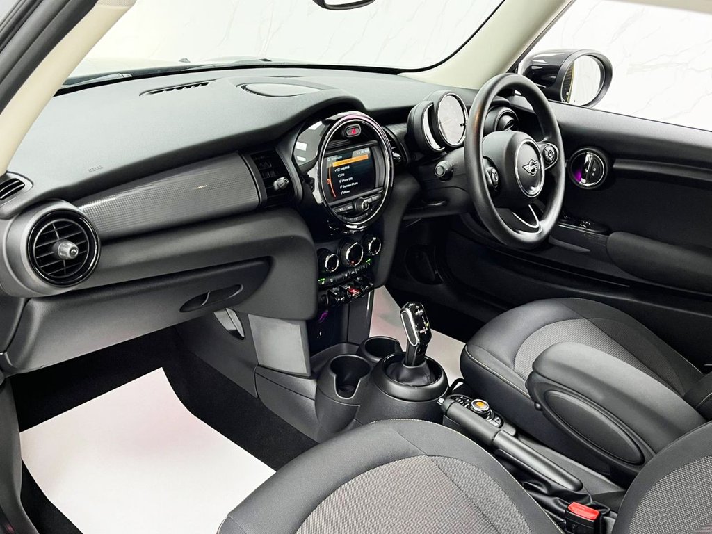 Used MINI Hatch 2020 for sale - 76210818: Photo 20