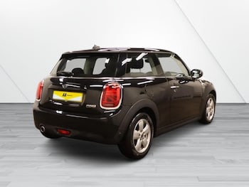 Used MINI Hatch 2020 for sale - 76210818: Photo 4