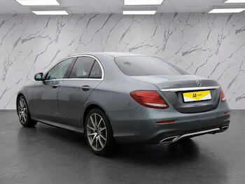Used Mercedes-Benz E Class 2020 for sale - 77507446: Photo