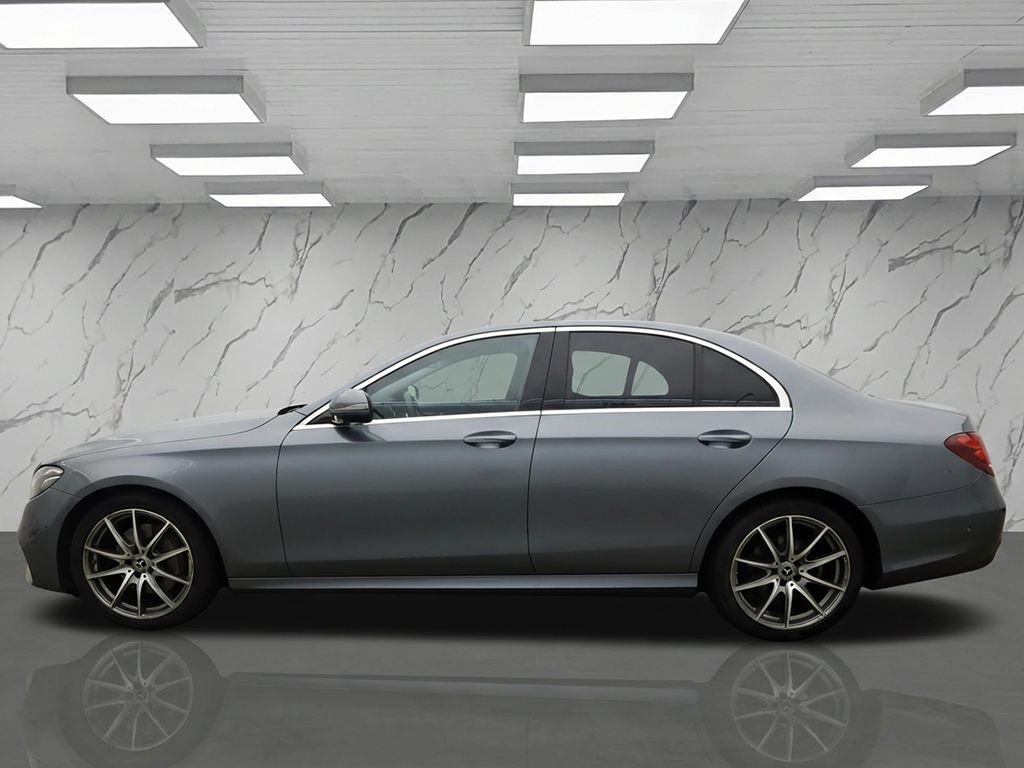 Used Mercedes-Benz E Class 2020 for sale - 77507446: Photo 6