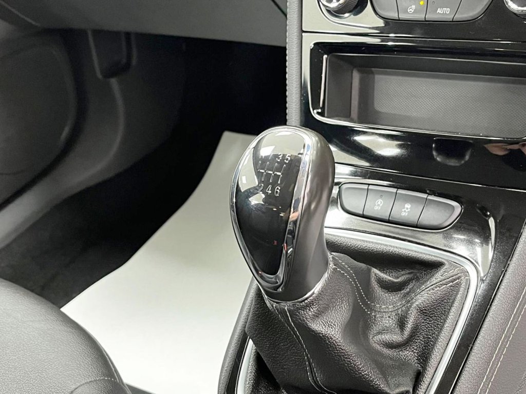 Used Vauxhall Astra 2019 for sale - 75923835: Photo 21