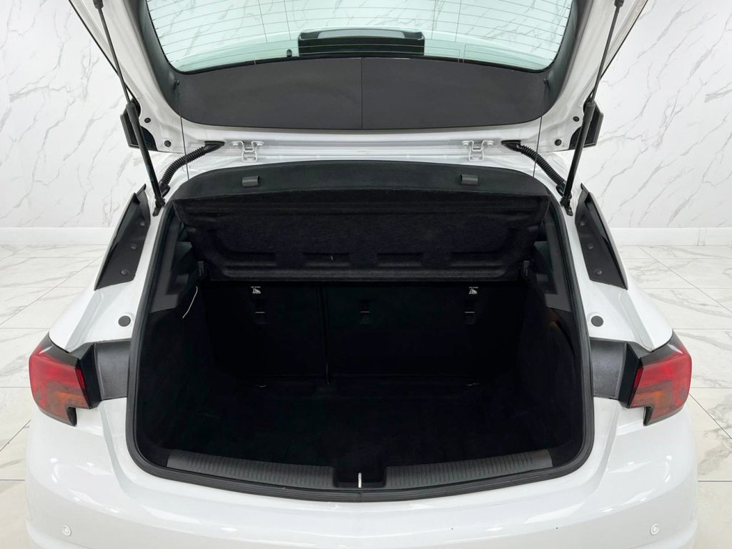 Used Vauxhall Astra 2019 for sale - 75923835: Photo 29