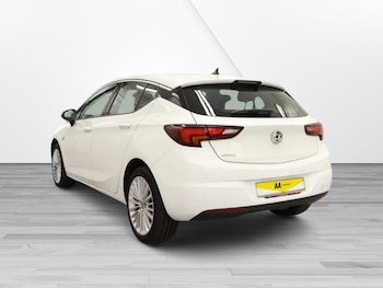 Used Vauxhall Astra 2019 for sale - 75923835: Photo