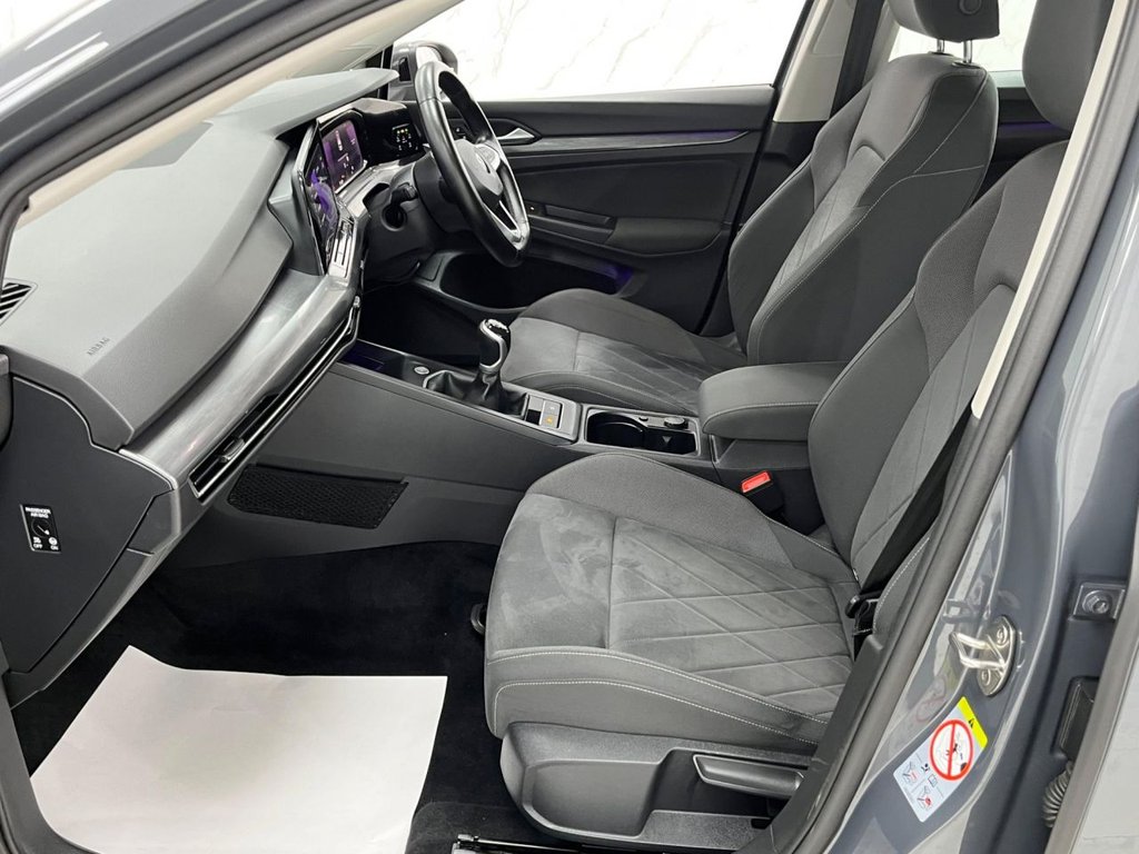 Used Volkswagen Golf 2020 for sale - 75924015: Photo 21