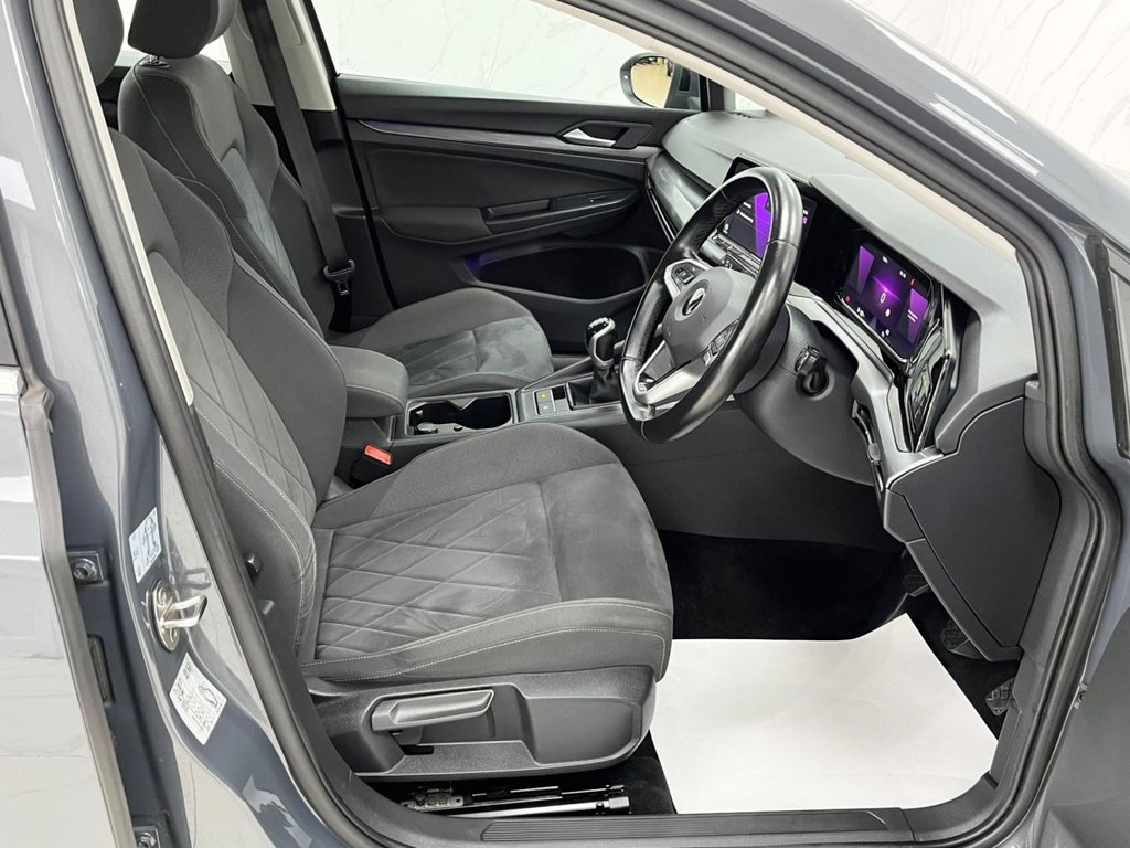 Used Volkswagen Golf 2020 for sale - 75924015: Photo 25