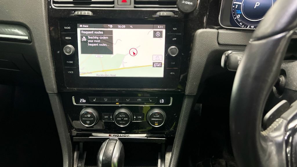 Used Volkswagen Golf 2019 for sale - 78002903: Photo 7