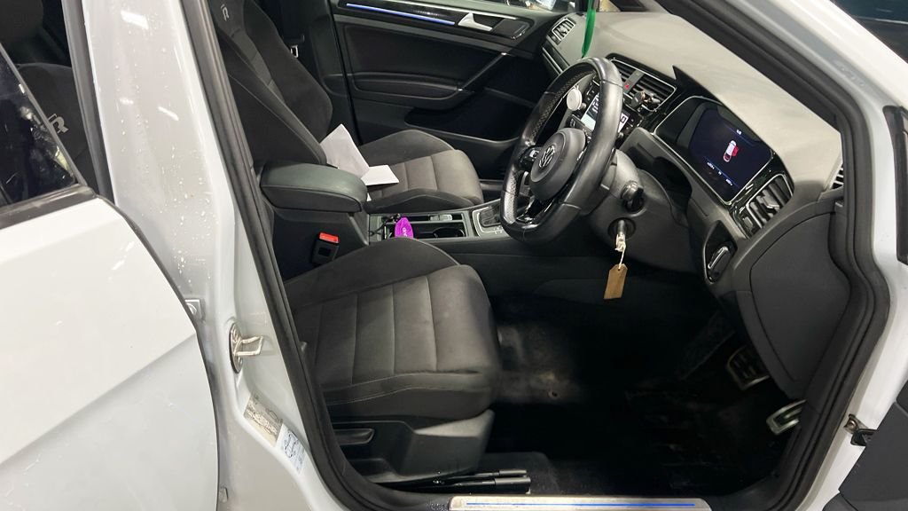 Used Volkswagen Golf 2019 for sale - 78002903: Photo 9