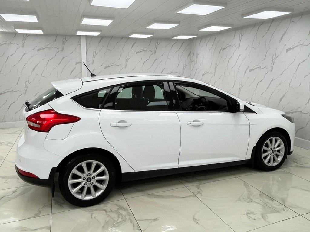 Used Ford Focus 2018 for sale - 76883598: Photo 11