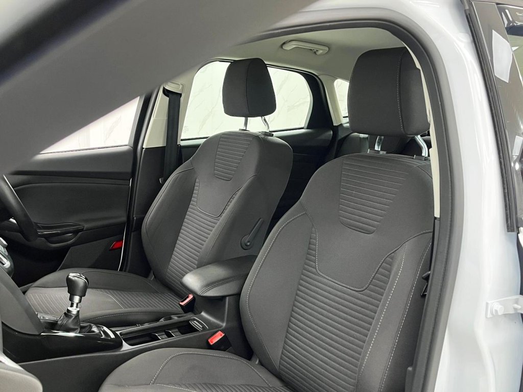 Used Ford Focus 2018 for sale - 76883598: Photo 14