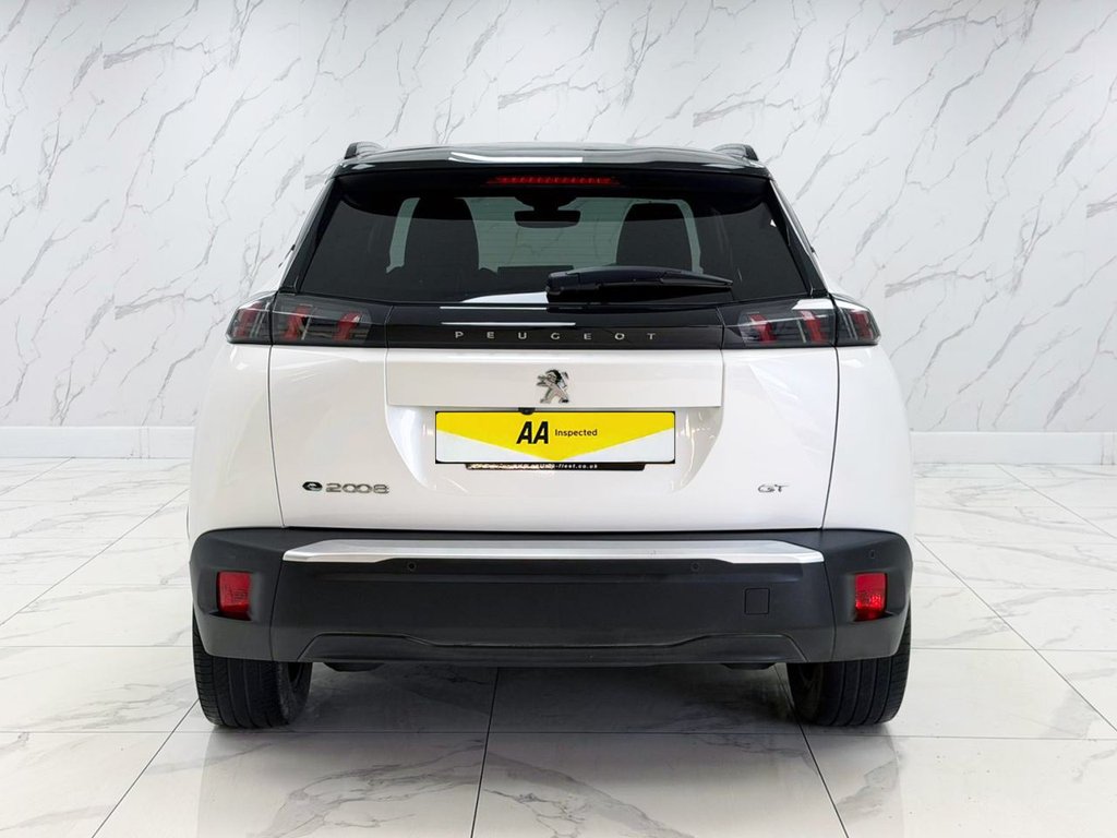 Used Peugeot E-2008 2021 for sale - 76210819: Photo 10