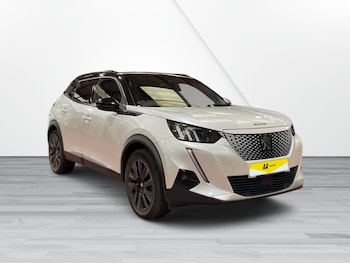 Used Peugeot 2008 2021 for sale - 76210819: Photo
