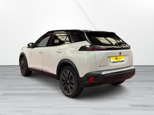 Used Peugeot 2008 2021 for sale - 76210819: Photo 3