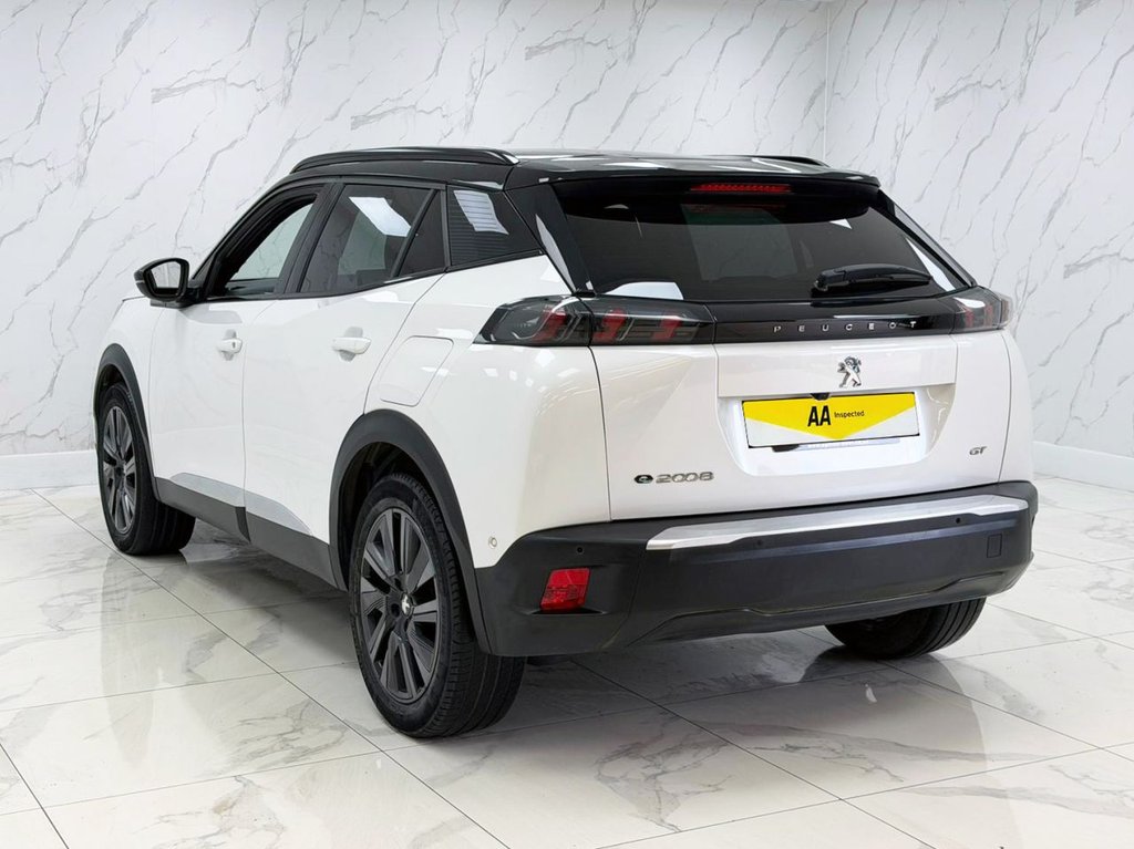 Used Peugeot E-2008 2021 for sale - 76210819: Photo 9