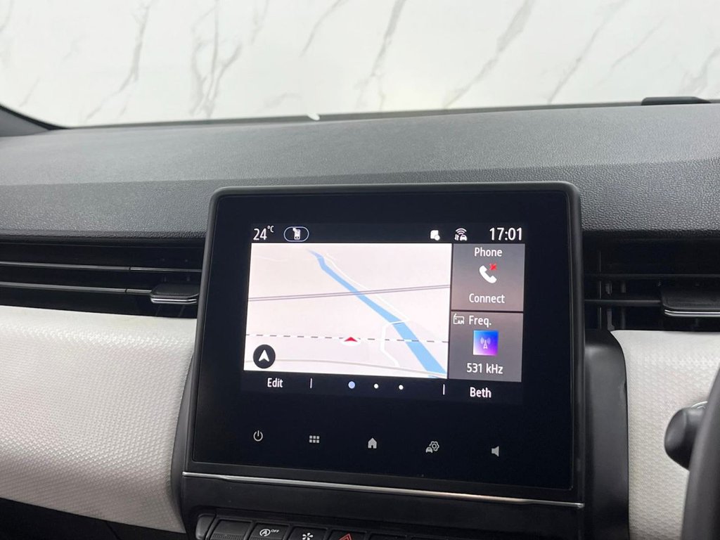 Used Renault Clio 2022 for sale - 76163492: Photo 16