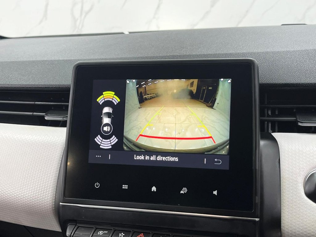 Used Renault Clio 2022 for sale - 76163492: Photo 17