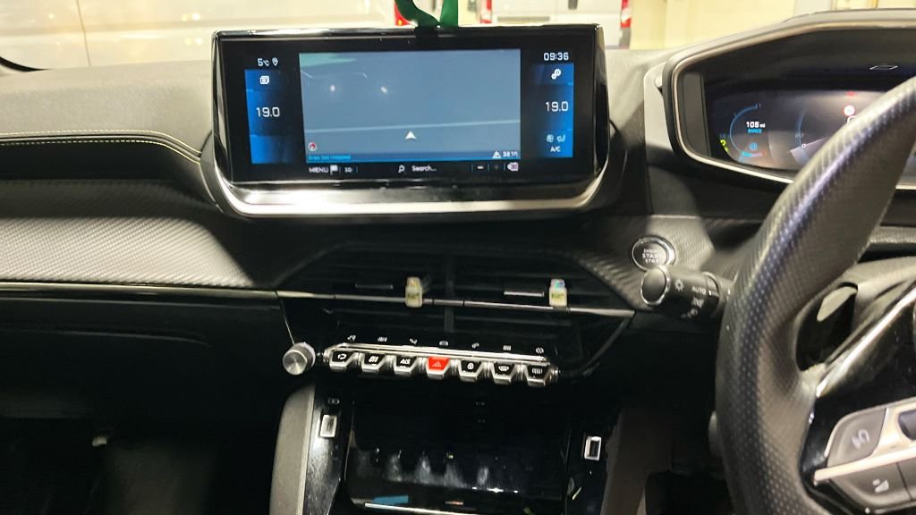 Used Peugeot 208 2023 for sale - 77680916: Photo 7