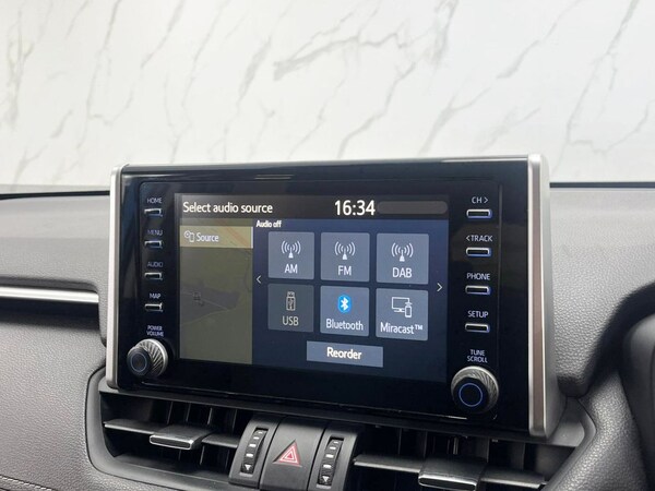 Used Toyota RAV4 2020 for sale - 76266920: Photo 23
