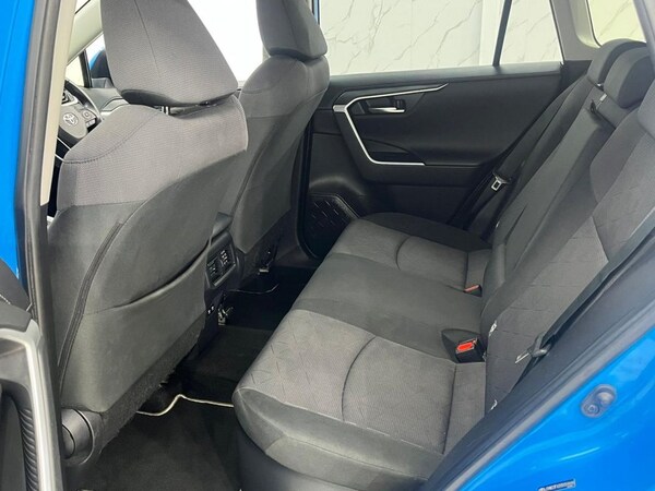 Used Toyota RAV4 2020 for sale - 76266920: Photo 31