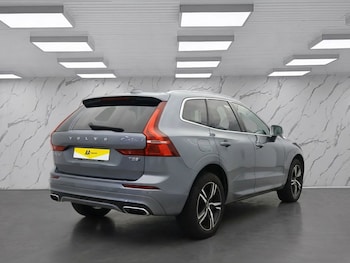 Used Volvo XC60 2019 for sale - 77936874: Photo