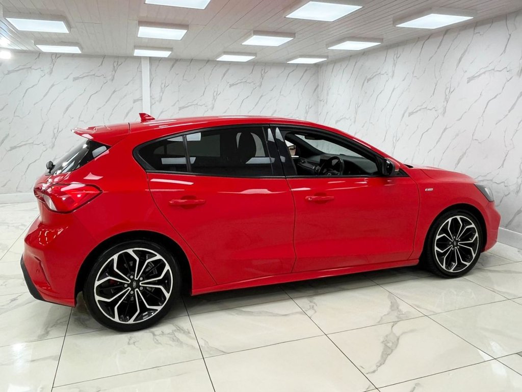 Used Ford Focus 2020 for sale - 76163540: Photo 12