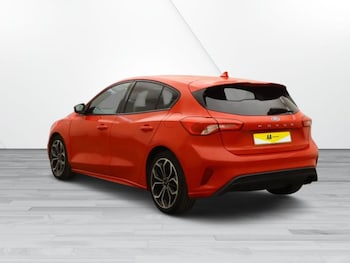 Used Ford Focus 2020 for sale - 76163540: Photo 3