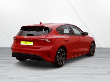 Used Ford Focus 2020 for sale - 76163540: Photo 4