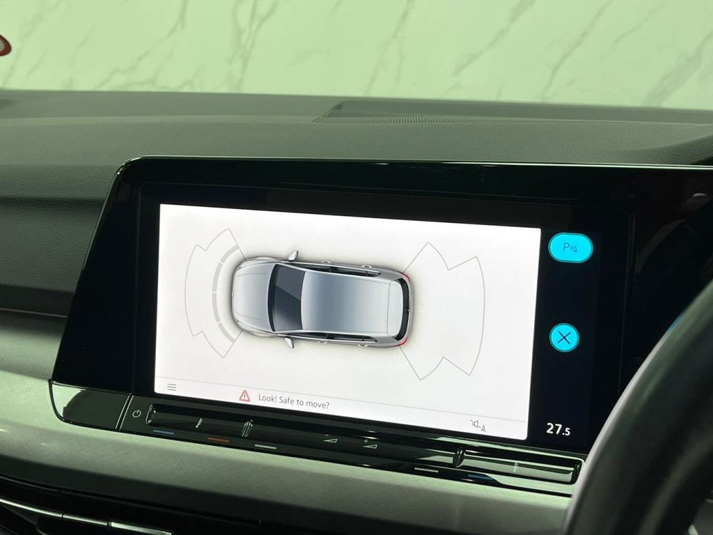 Used Volkswagen Golf 2023 for sale - 77212486: Photo 19